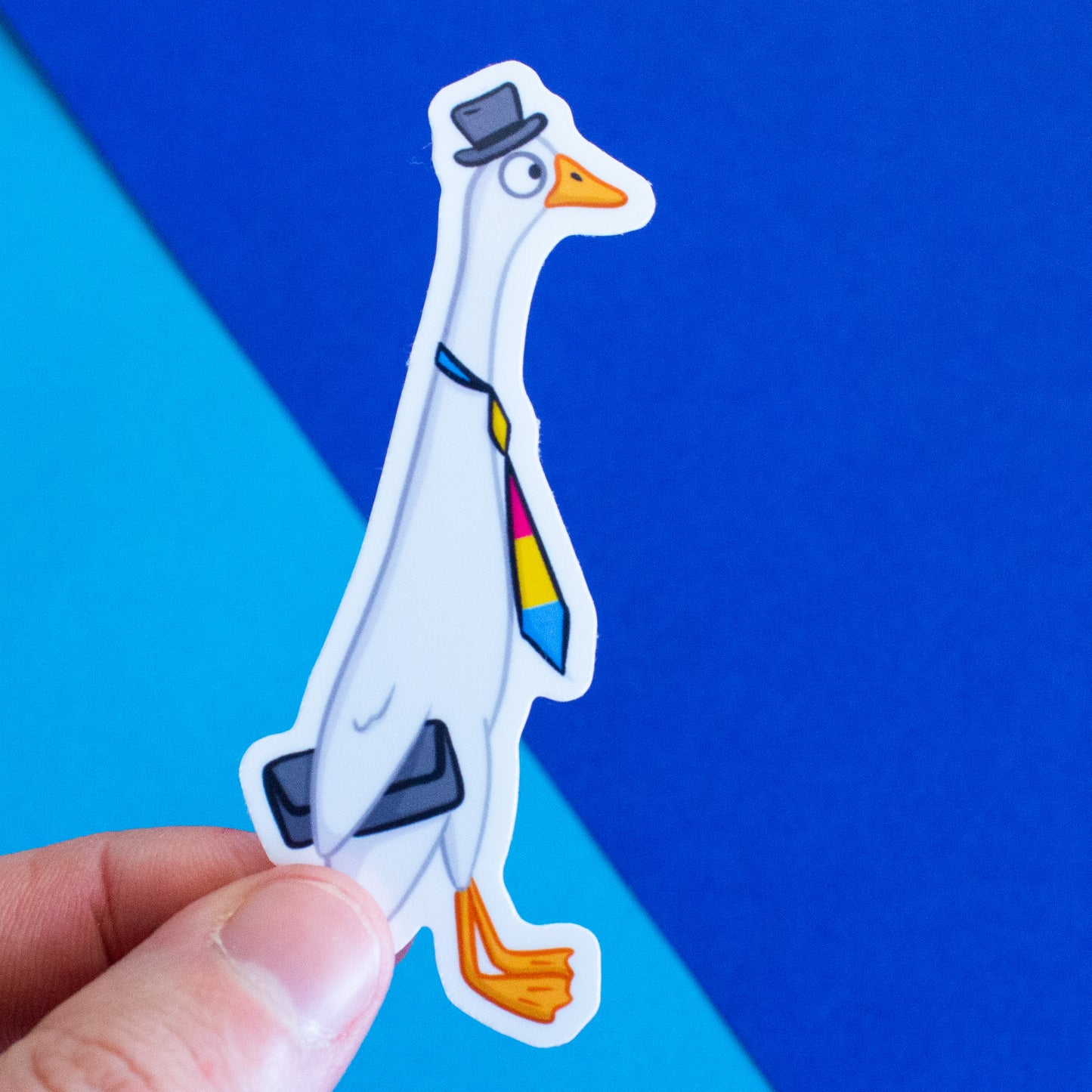 Laufgans mit Pride-Krawatte Sticker