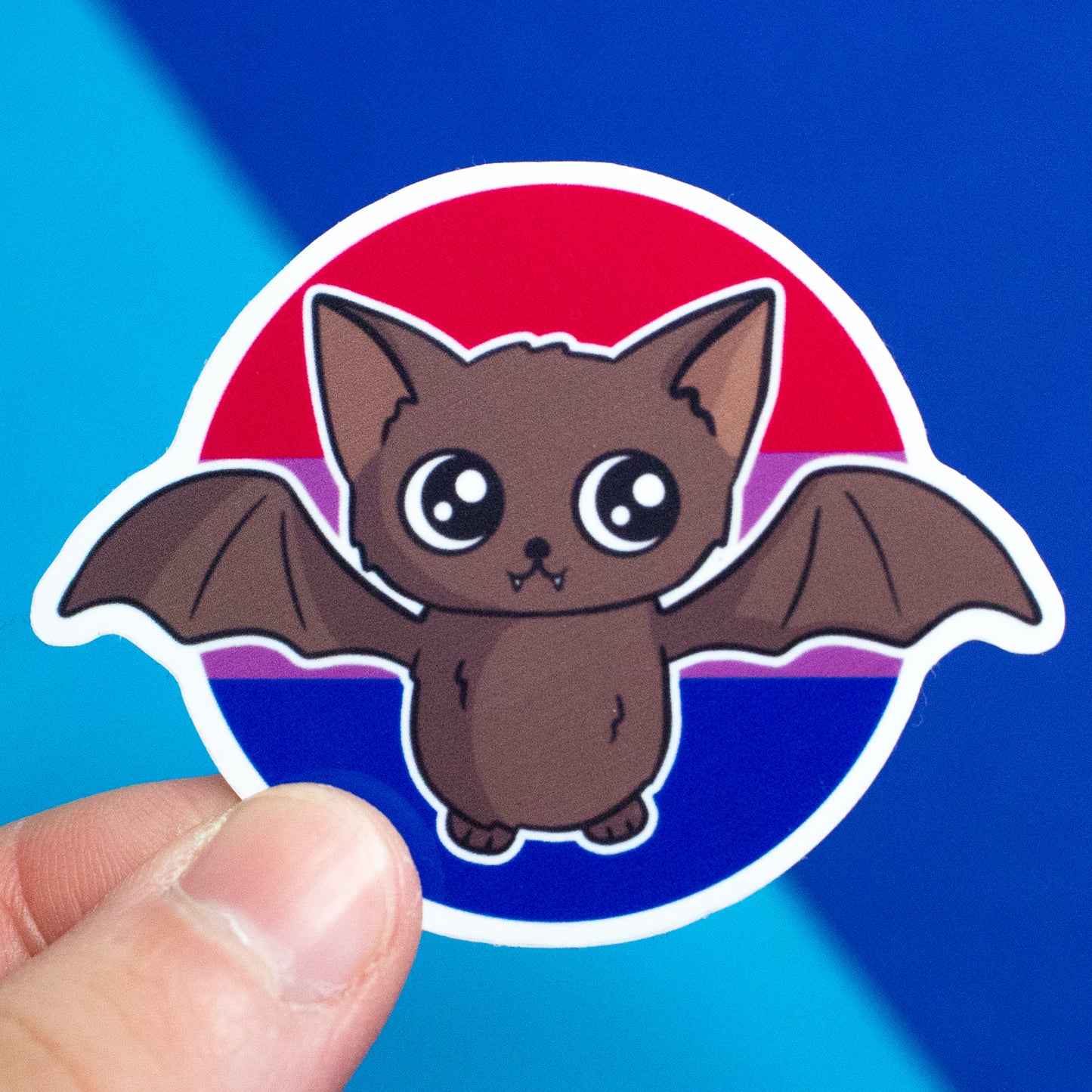 Fledermaus mit runder Pride-Flagge Sticker