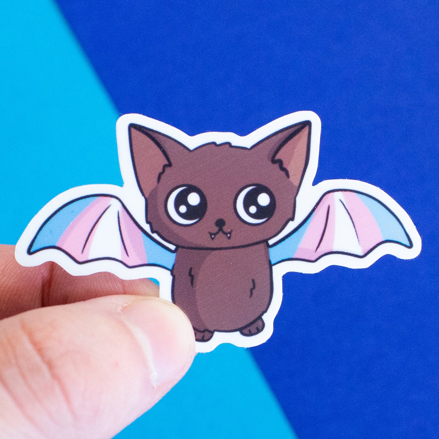 Fledermaus mit Pride-Flügeln Sticker