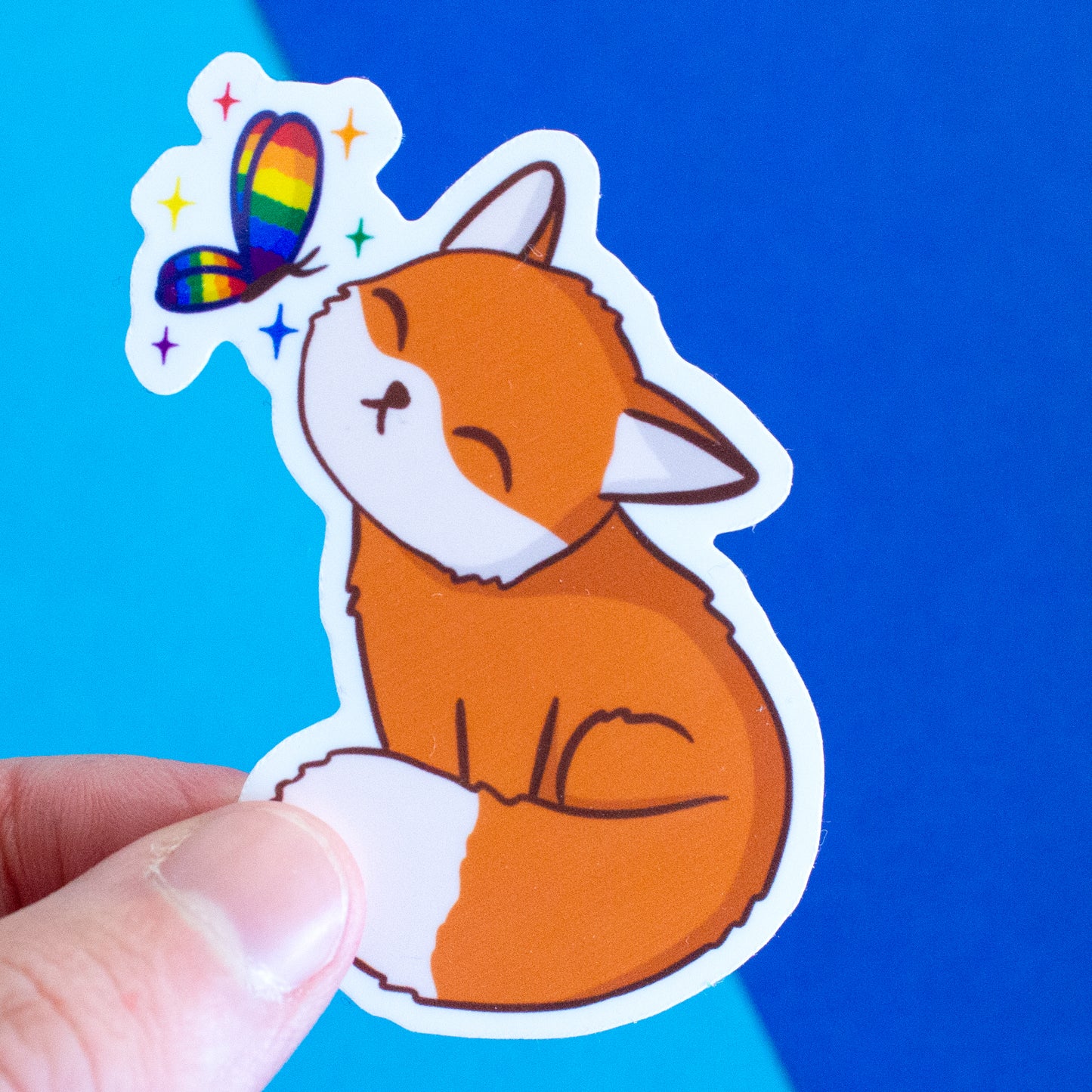 Fuchs mit Schmetterling mit Pride-Flügeln Sticker